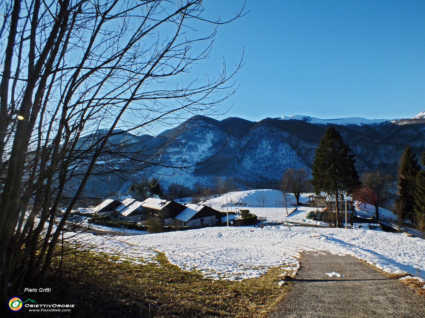 09 Parto da Avolasio di Vedeseta (Val Taleggio), 1000 m.JPG